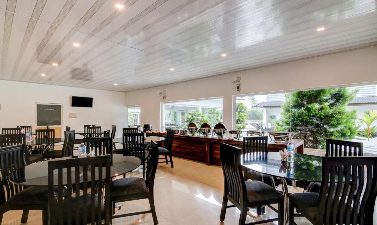 Misty Garden Resort And Spa Munnar Bagian luar foto