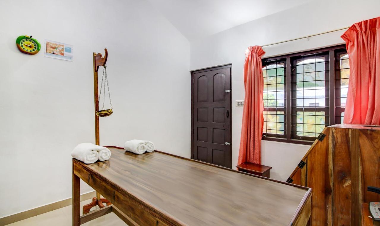 Misty Garden Resort And Spa Munnar Bagian luar foto